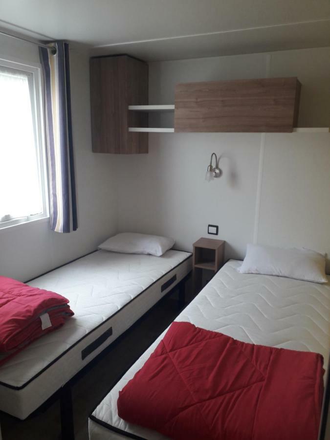 Camping 4 Mobil Home Priver Litteau Екстер'єр фото